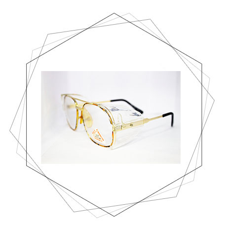 applicant for Indoor.  Scratch-Resistant Lenses  100% Polycarbonate Lenses Offers Protection From Excessive Glare Protection form harmful UV rays (99%)